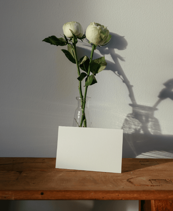 Fiori per un funerale a Roma